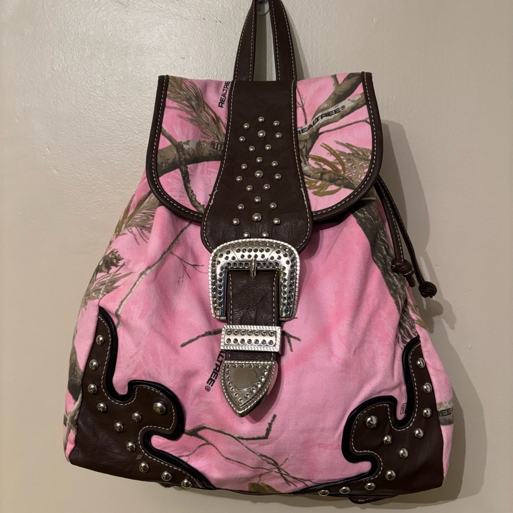 NWOT Y2K Realtree AP Womens Camo Fashion Backpack Camouflage